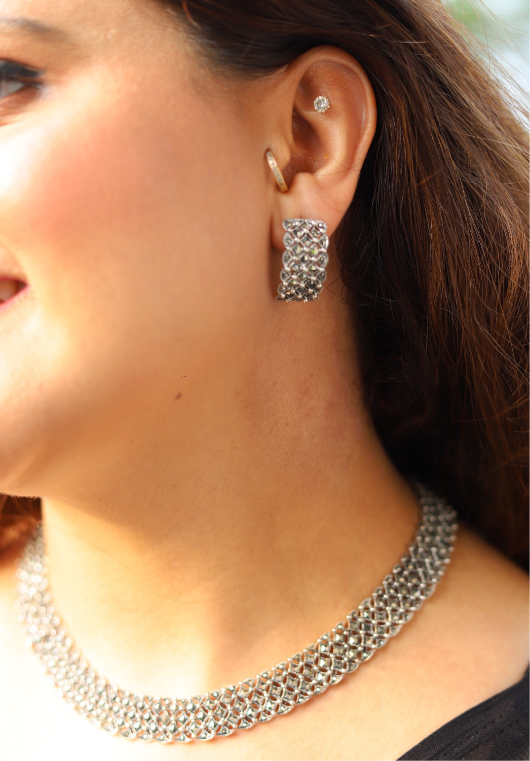 Sparkling Choker Necklace