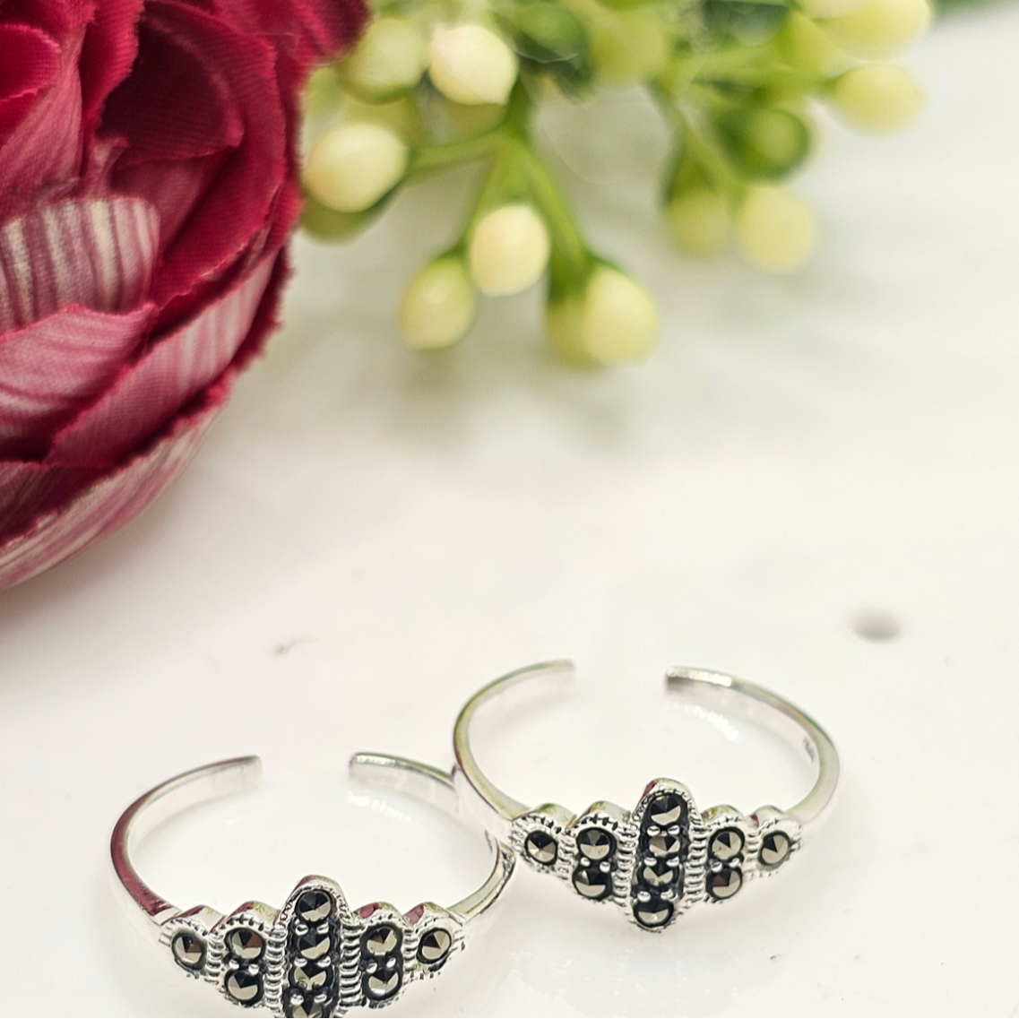 Silver Oxidized Toe Rings