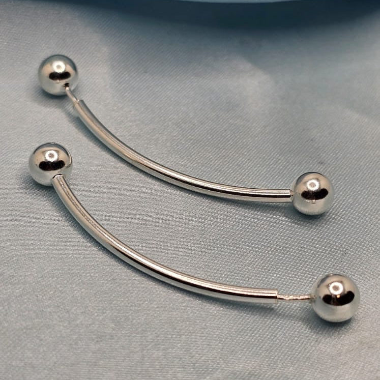 Minimal Dot Curve Earrings