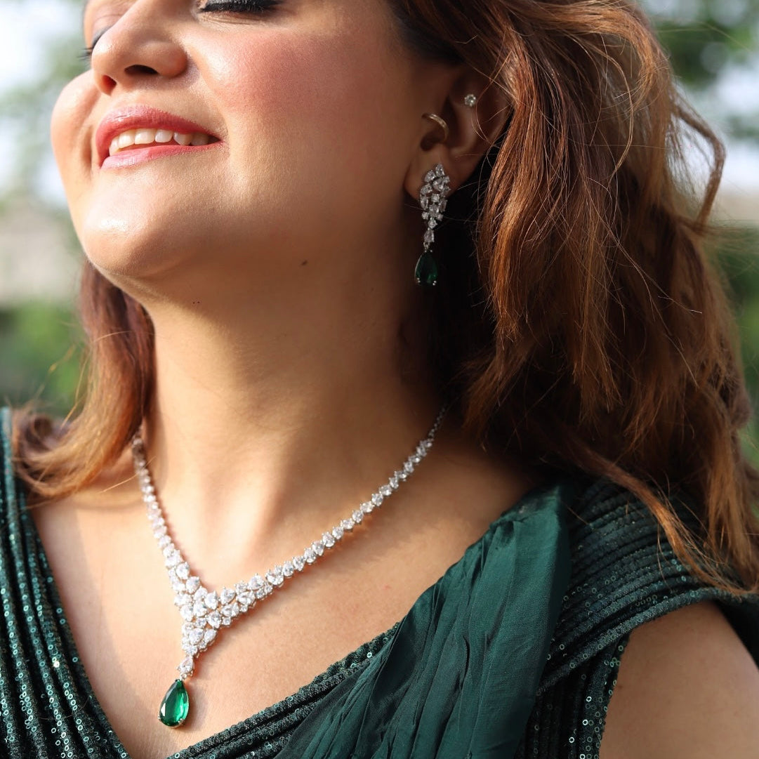 Green Stone Necklace Set