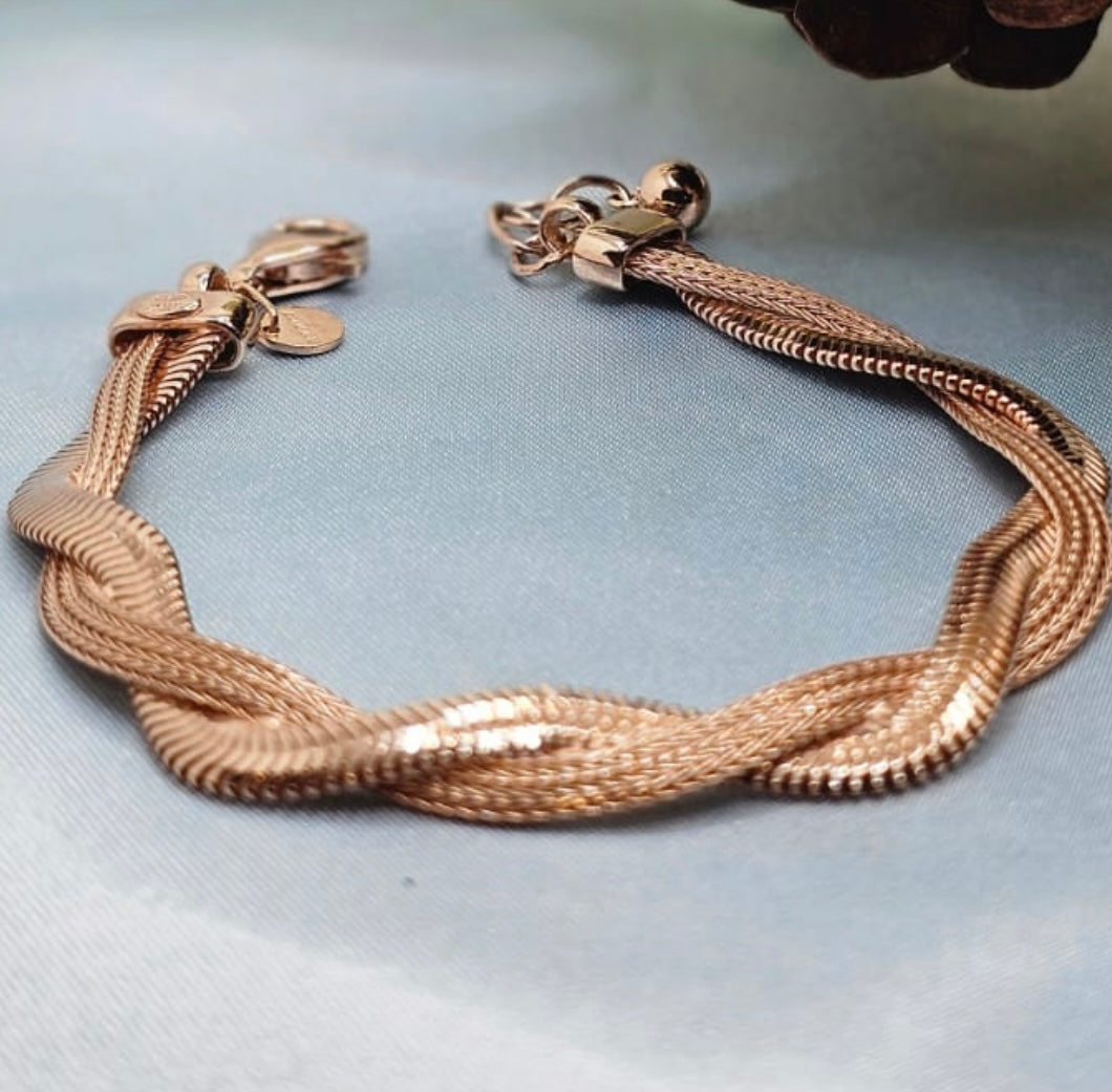 Rose gold braid bracelet