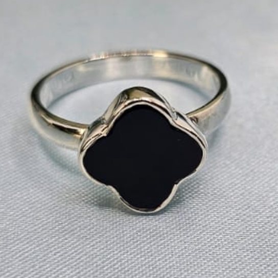 Black plus ring