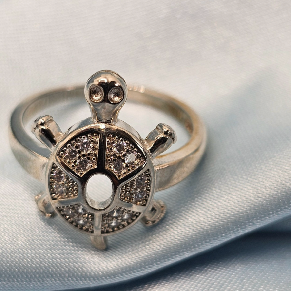 Tortoise Stone Ring with Halo Center