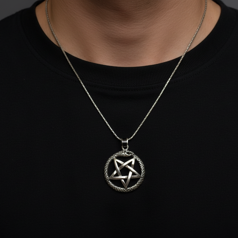 Shining star pendant