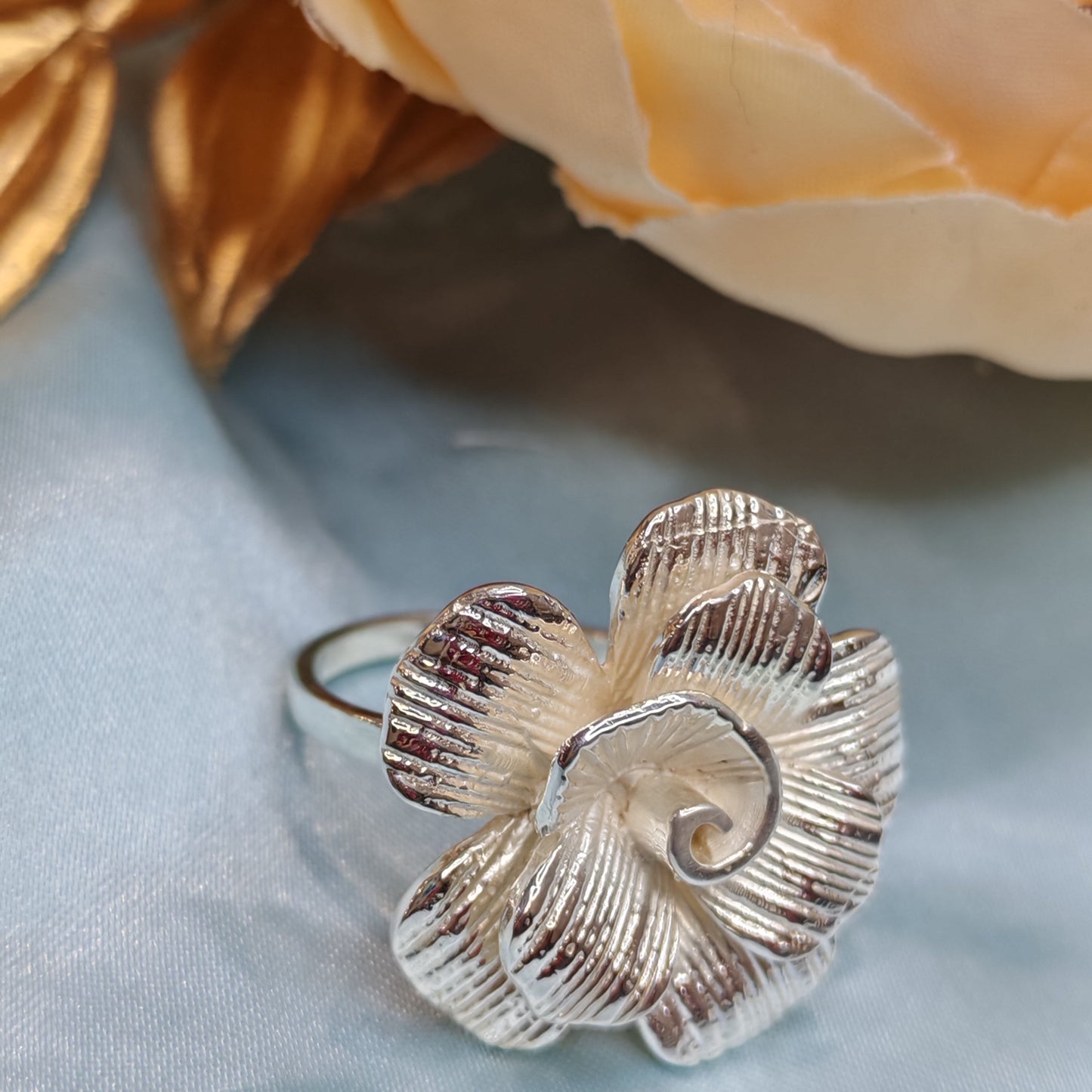 Flower Ring 1