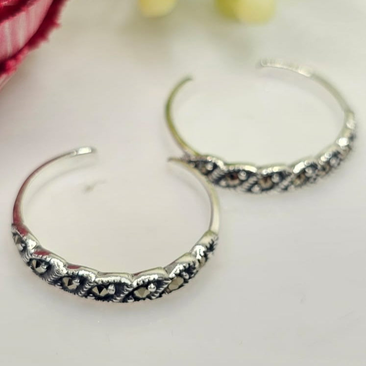 Oxidise silver stone Toe ring