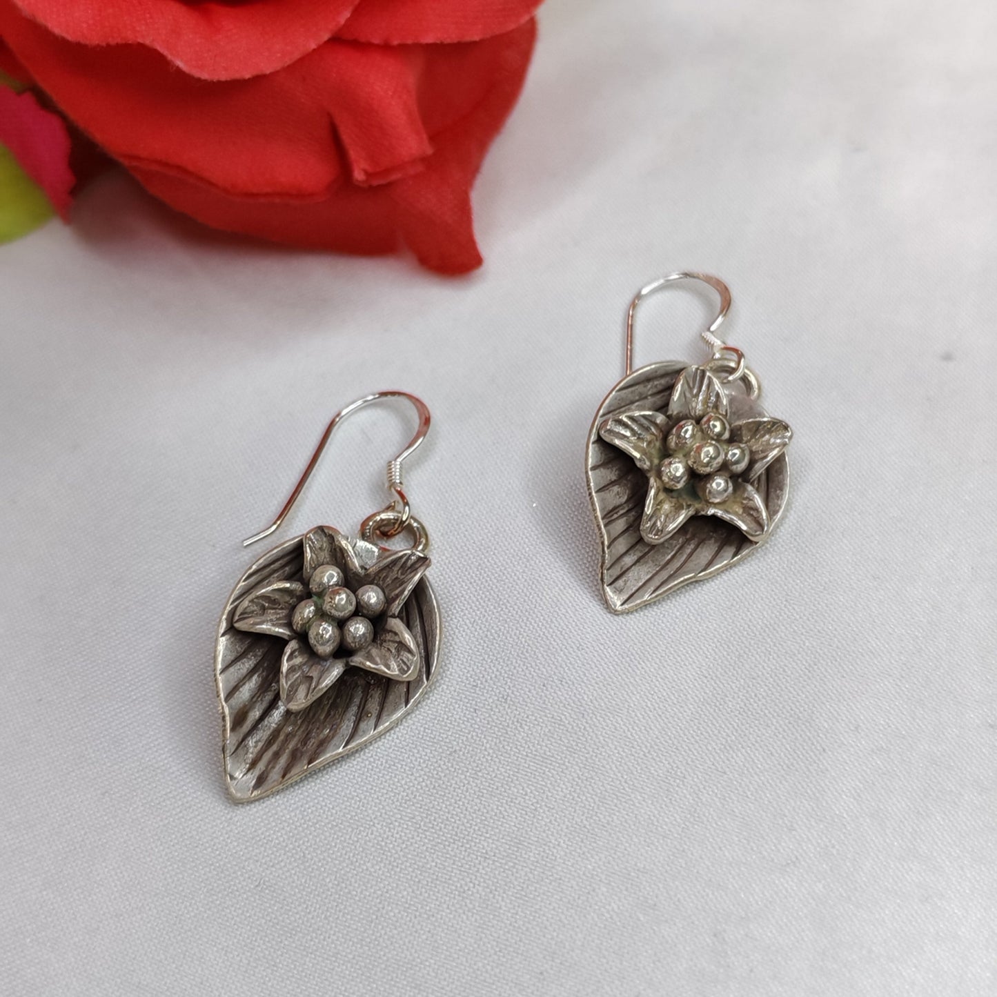 Little Petal Earrings