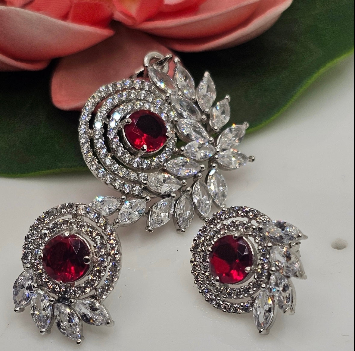 Pendant Set