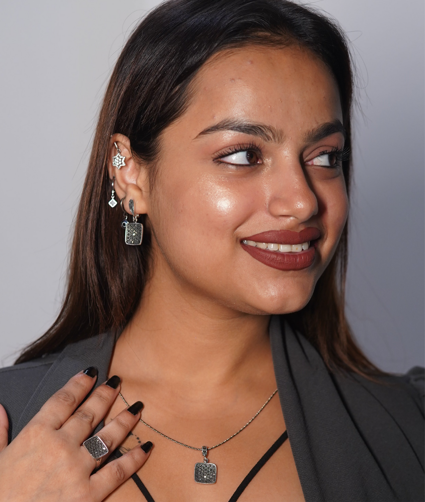 Square  Jewellery Set