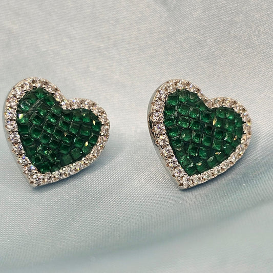 Emerald green Heart Stud