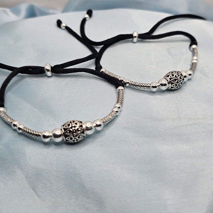 Circle anklet