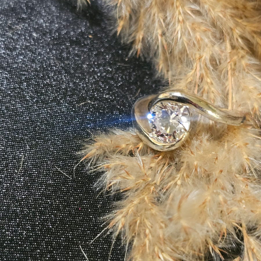 RING SWOROSKI ENGAGMENT