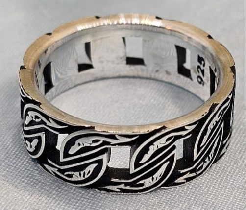 Tribal Leaf Pattern Ring