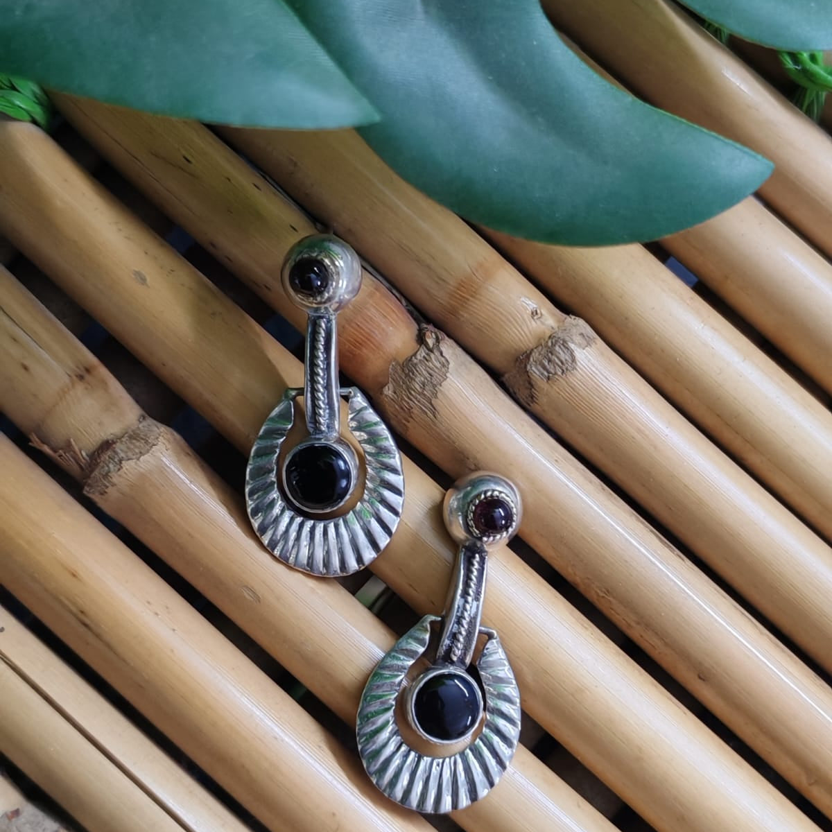 oxidized round stud-drop earrings