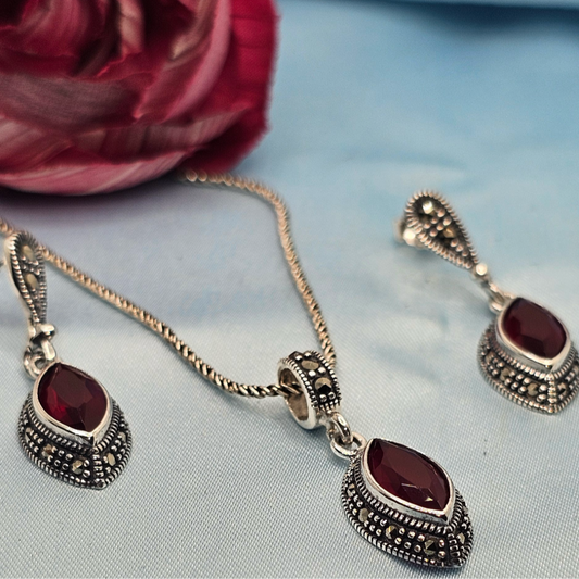 Red Stone Pendant & Earrings Set