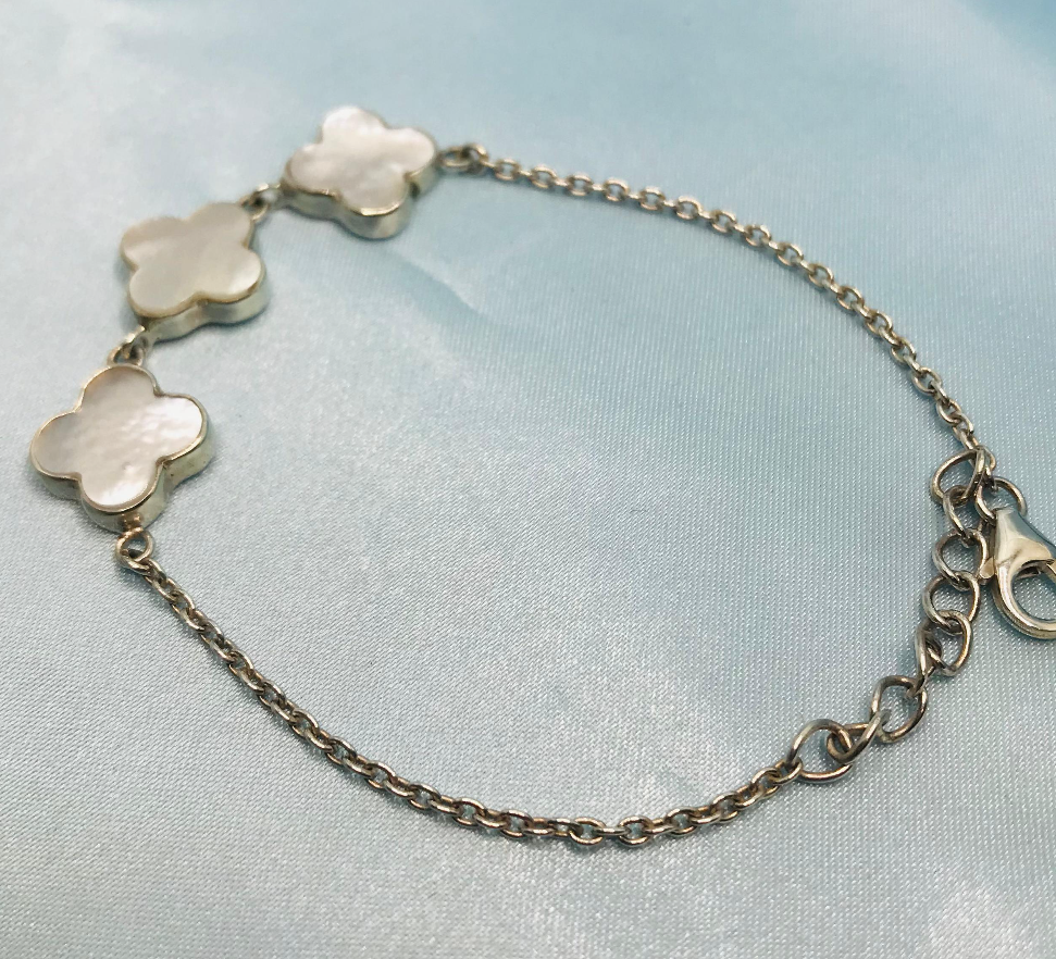 Silver plus bracelet