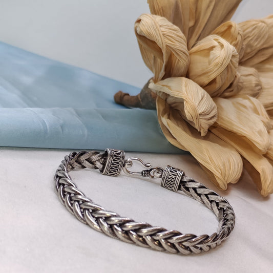 Cross roads Bracelet
