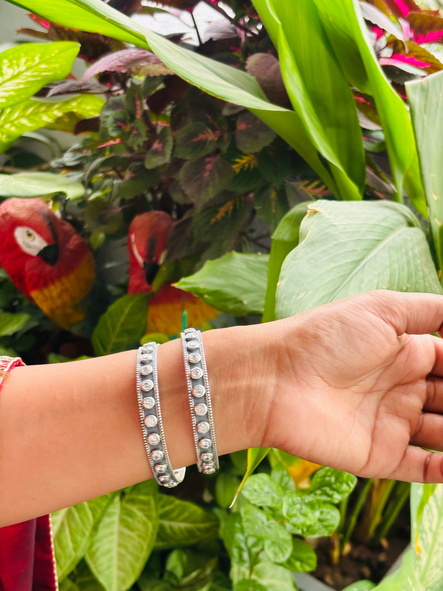 Silver circle stone oxidise bangles ￼