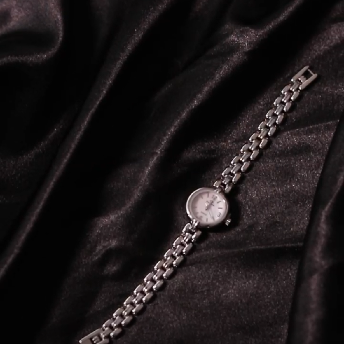 Silver watch women