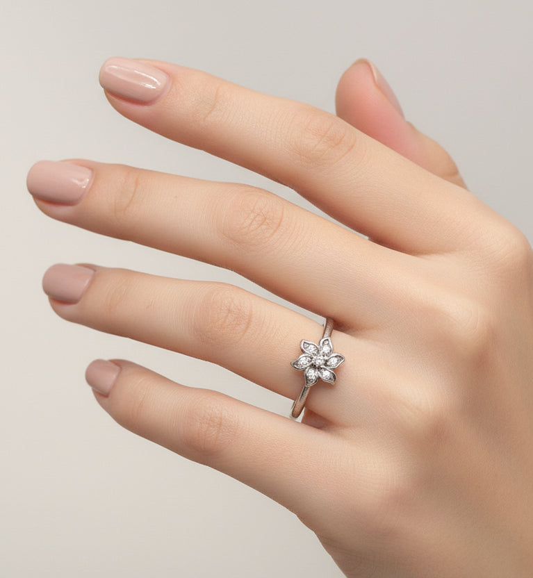 Flower 6 petal ring