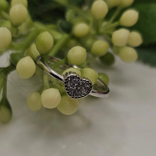 Heart radiate ring