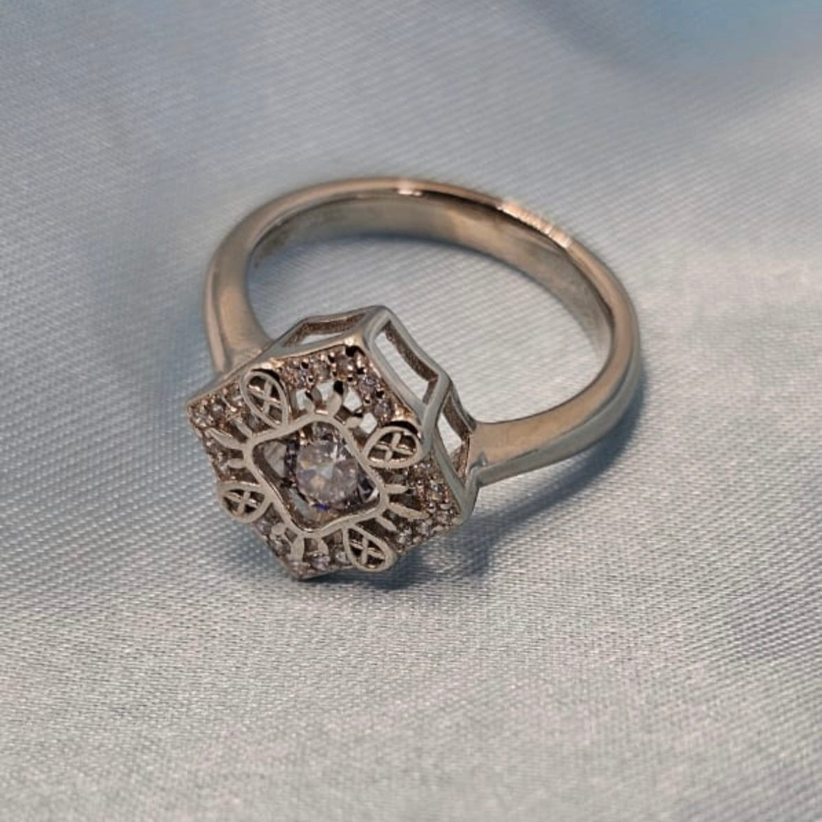 Square stones ring