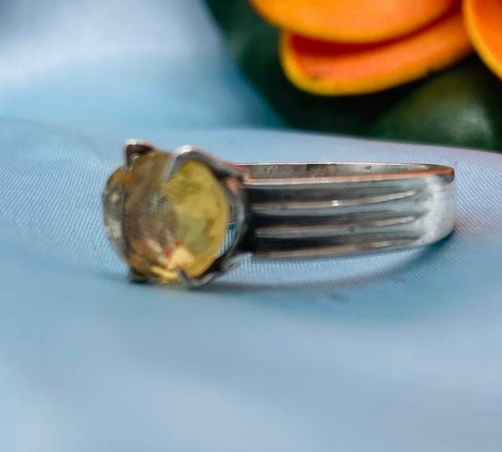 Single Yellow stone ring
