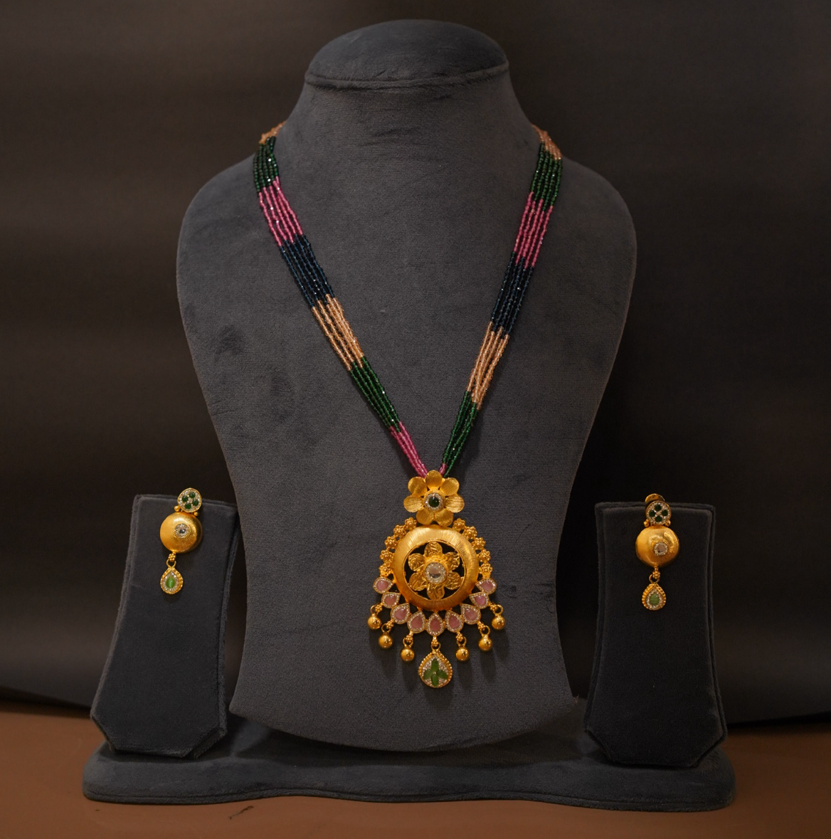 GOLD POLISH PENDANT SET PINK