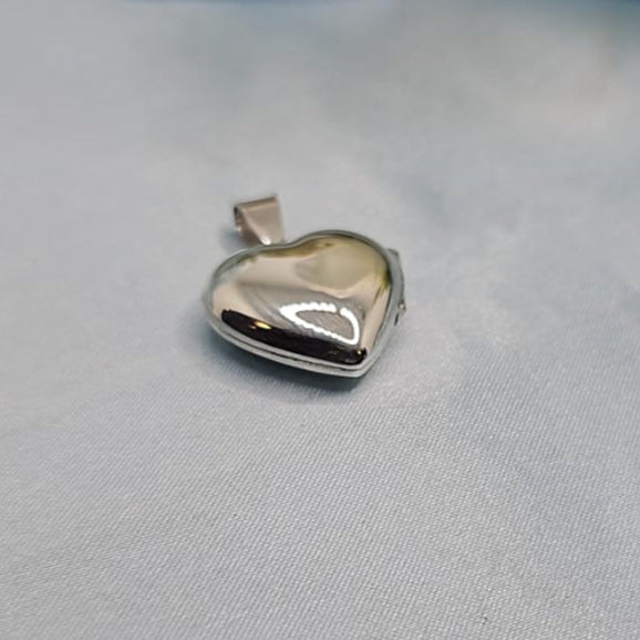 Openable Heart Pendant