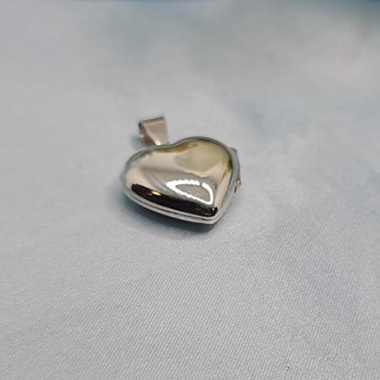 Openable Heart Pendant