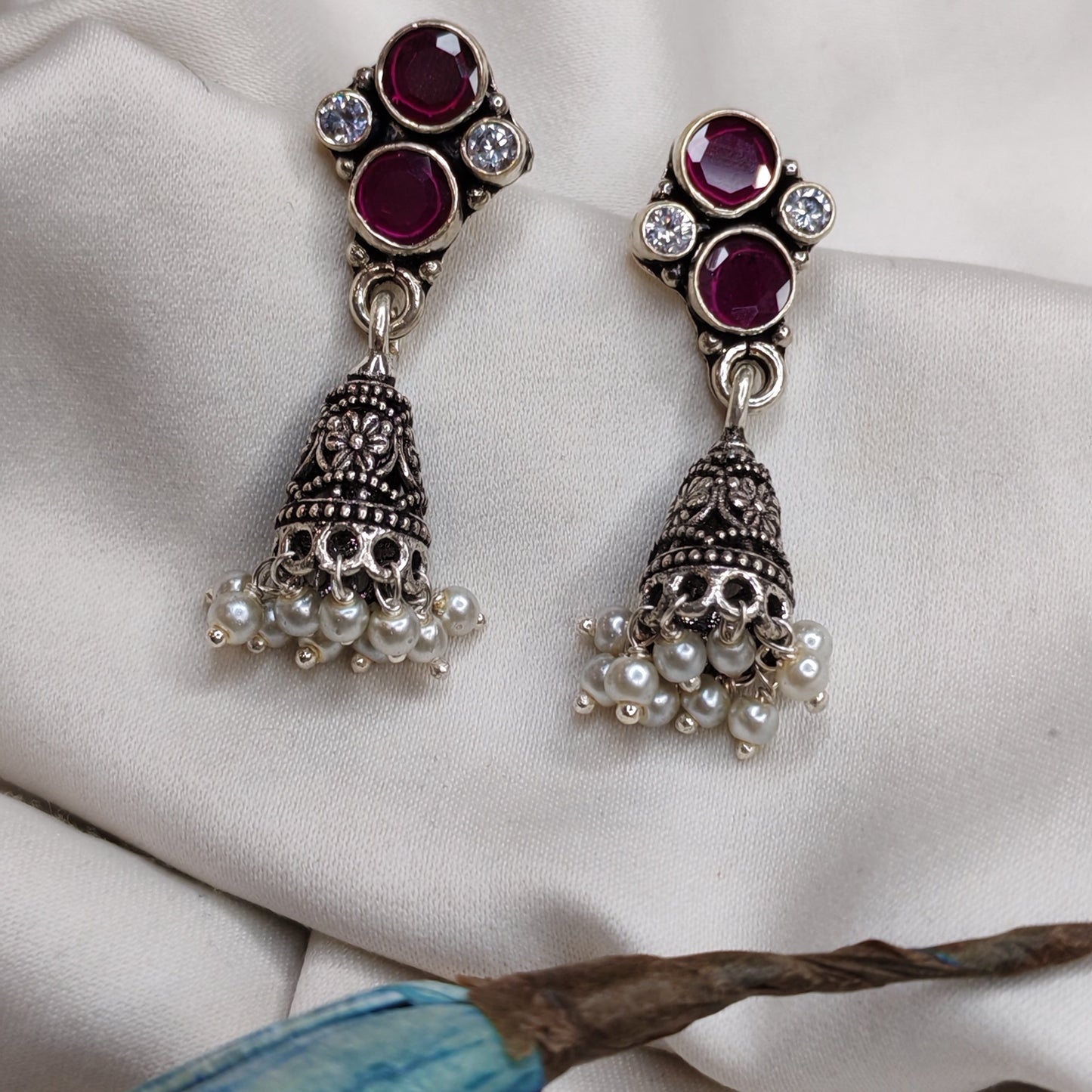 Noor Jhumki