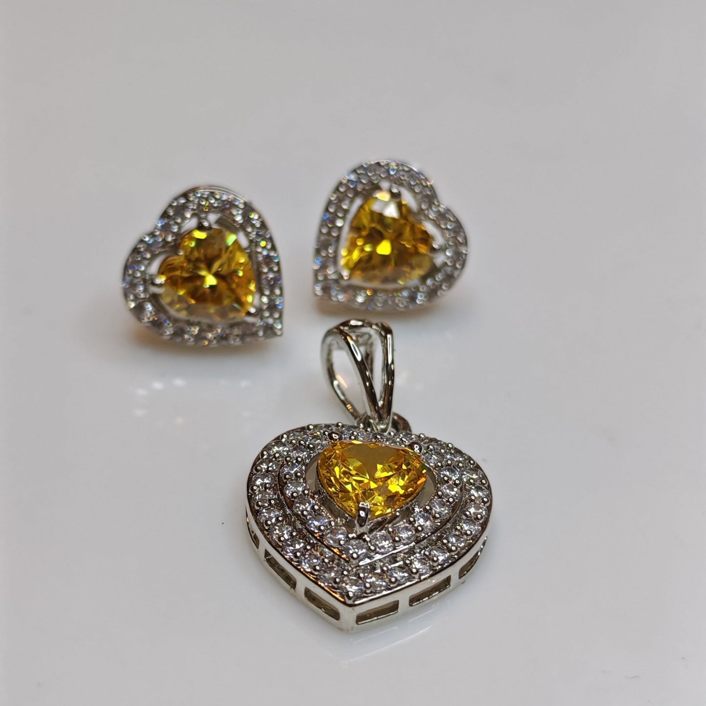 Yellow Heart Pendant set