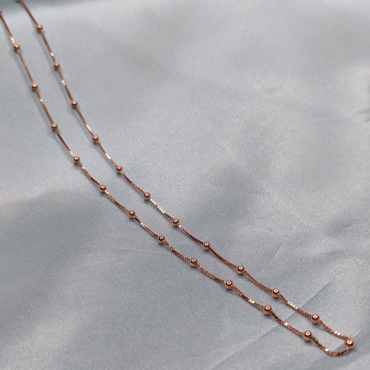 Rose Gold Sleek Chain Circle