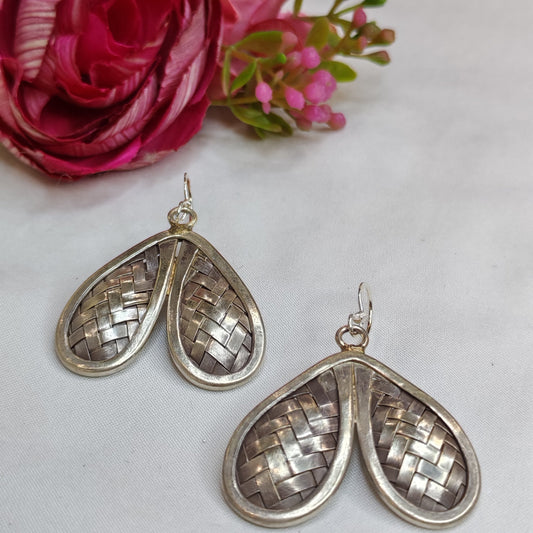 Heart shape earring