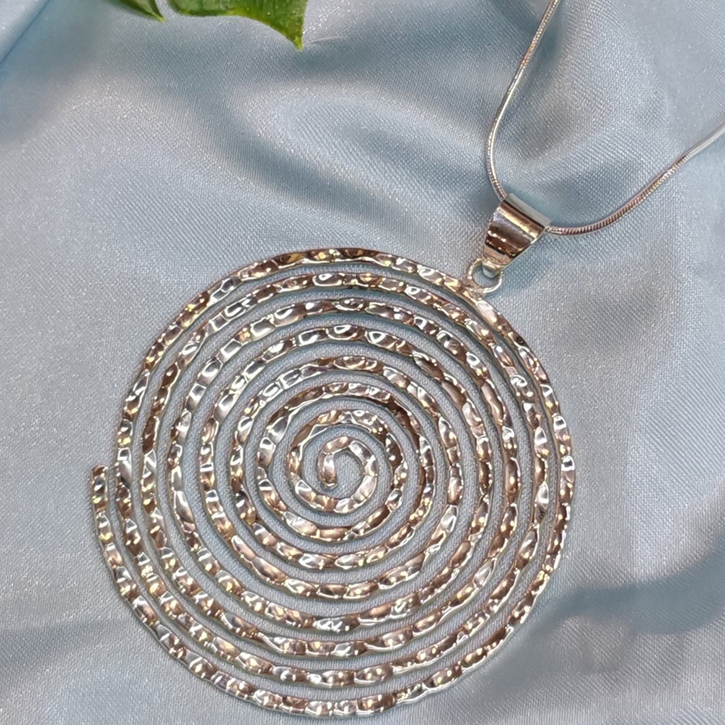 Spiral Necklace 2