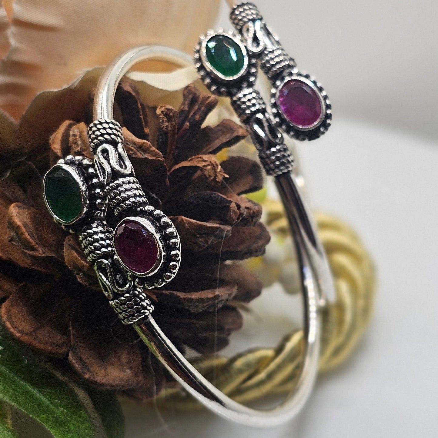 Rukmani Bangle (Single)