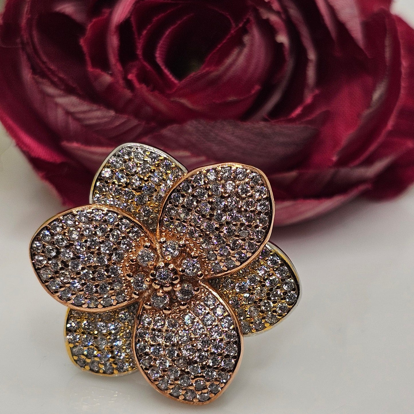 rose gold flower ring