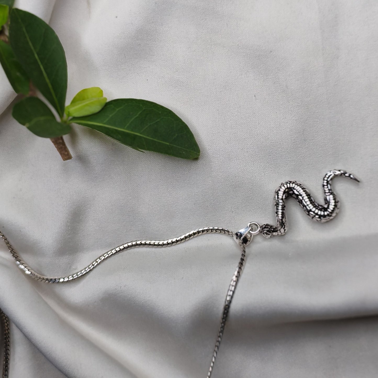 Silver snake Pendant Lumba Rakhi